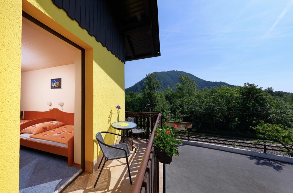 Rooms Sustersic Ljubljana Luaran gambar