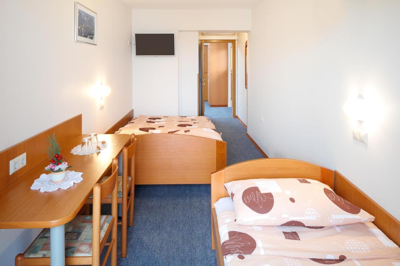 Rooms Sustersic Ljubljana Luaran gambar
